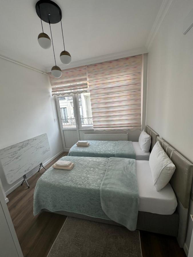 Center Of City In Besiktas 2 Plus 1 With 2 Bathroom And 3 Air Conditioner Provincia di Provincia di Istanbul Esterno foto